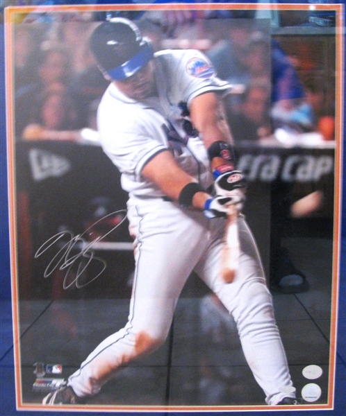 MIKE PIAZZA SIGNED 16 x 20 PHOTO w/STEINER