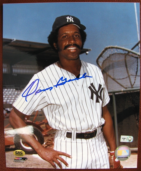 OSCAR GAMBLE SIGNED 8 x 10 PHOTO w/CAS COA