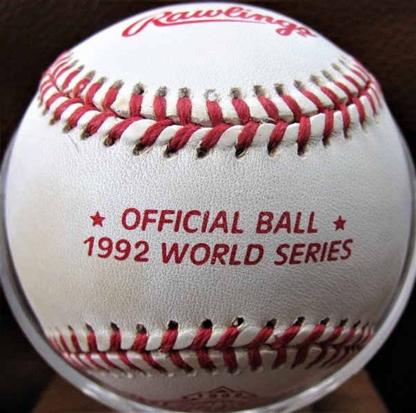 1992 WORLD SERIES COMMEMORATIVE BASEBALL w/BOX- BLUE JAYS vs BRAVES