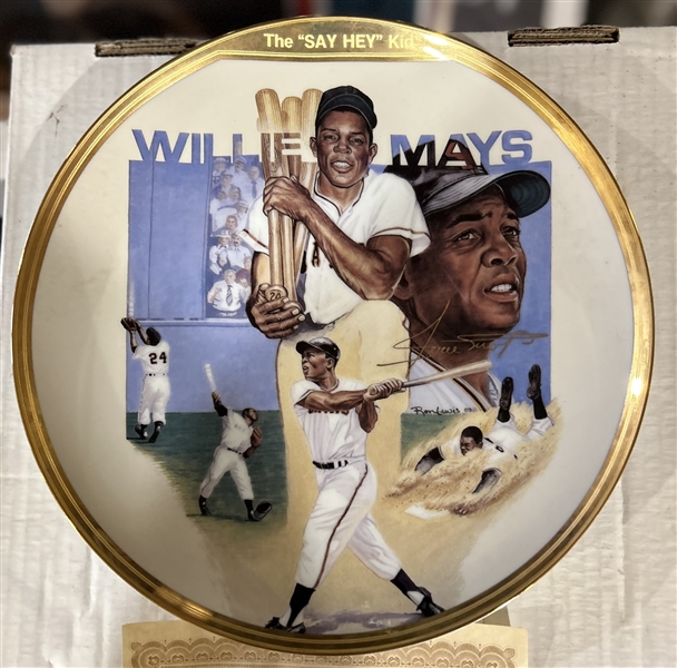 WILLIE MAYS SPORTS IMPRESSIONS LIMITED-EDITION PLATE w/BOX