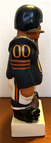 VINTAGE 60's CHICAGO BEARS KAIL LARGE STANDING LINEMAN STATUE