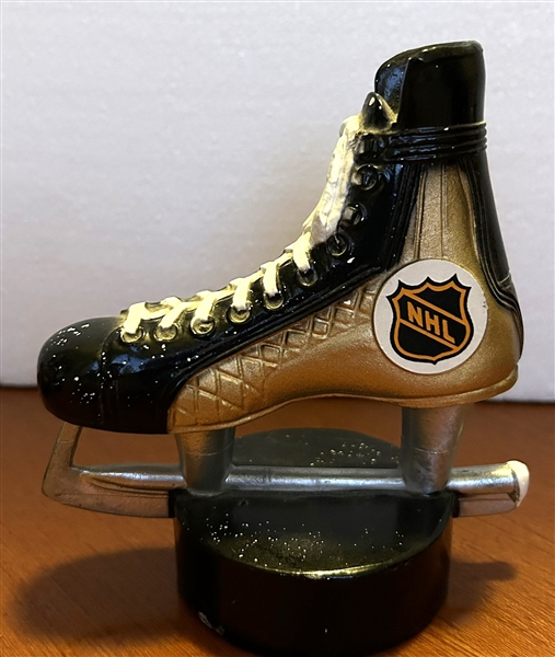 VINTAGE 70's BOSTON BRUINS SKATE/PUCK BOTTLE OPENER-PAPERWEIGHT