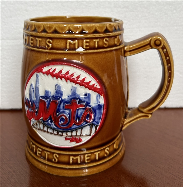 VINTAGE 60's NEW YORK METS LOGO MUG- BROWN VERSION