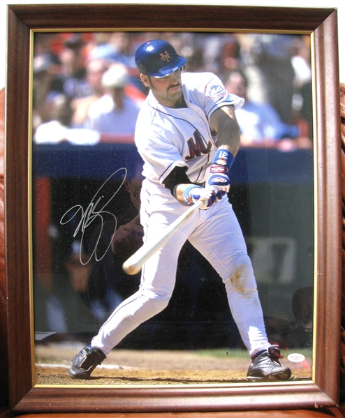 MIKE PIAZZA SIGNED 16x20  w/JSA COA