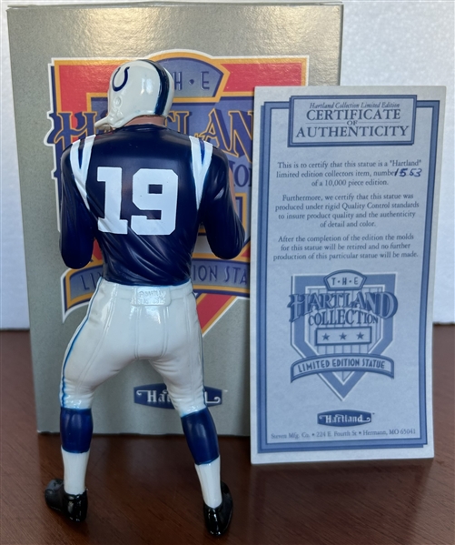 JOHNNY UNITAS HARTLAND STATUE w/BOX & COA