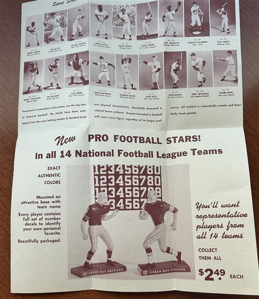 60's HARTLAND PLASTICS BROCHURE w/BASEBALL & FOOTBALL PLAYERS