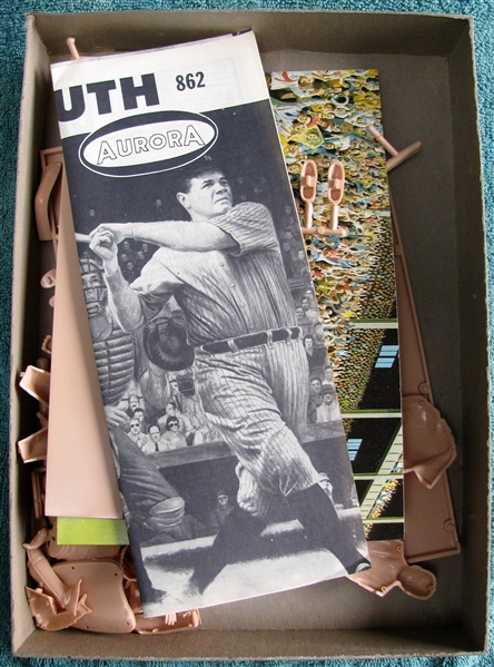 1965 BABE RUTH AURORA MODEL KIT w/BOX