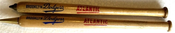 VINTAGE BROOKLYN DODGERS BAT-SHAPED PEN & PENCIL SET