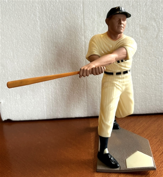 60's ROGER MARIS HARTLAND STATUE 