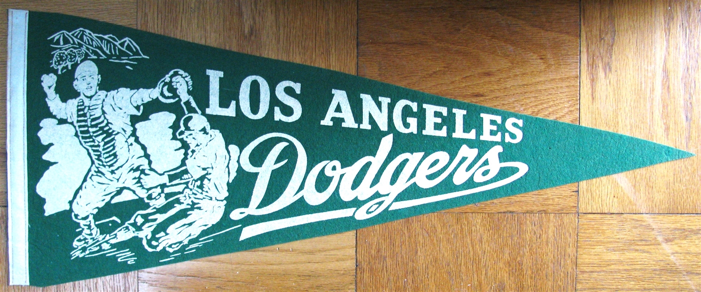 60's LOS ANGELES DODGERS PENNANT - NEAR MINT