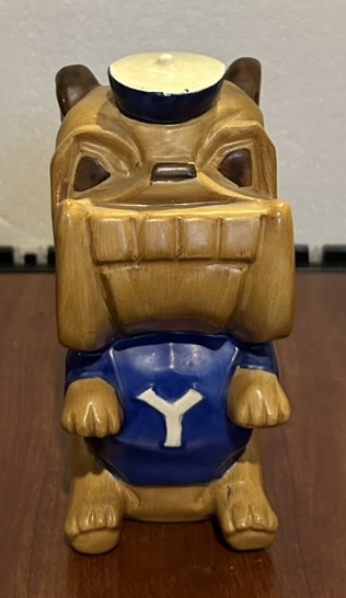 VINTAGE YALE BULLDOGS MASCOT BANK