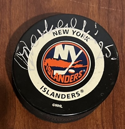 MARIUSZ CZERKAWSKI NEW YORK ISLANDERS SIGNED PUCK w/JSA COA