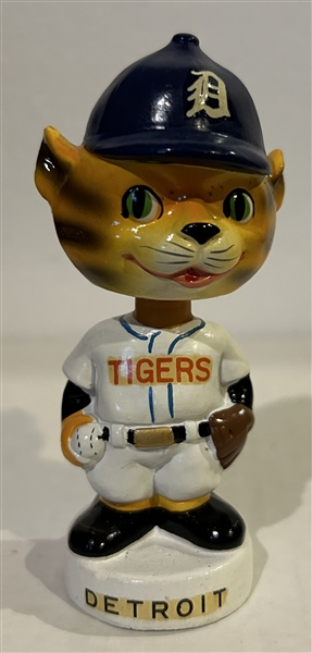 60's DETROIT TIGERS mini BOBBING HEAD