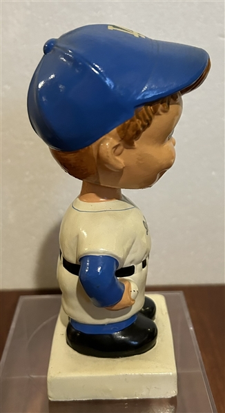 60's LOS ANGELES DODGERS WHITE BASE BOBBING HEAD-w/CHEST DECAL