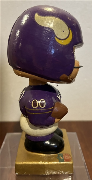 60's MINNESOTA VIKINGS SQUARE GOLD BASE BOBBING HEAD