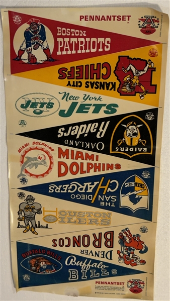 1966 AFL VINYL PENNANT SET