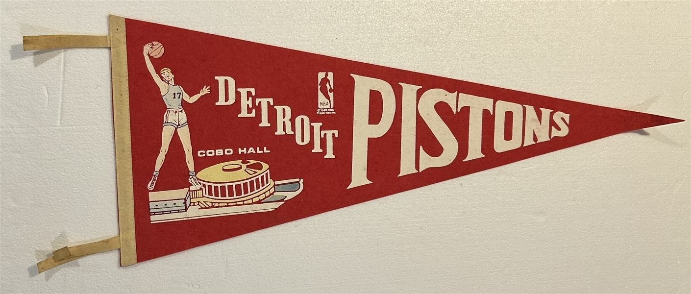 VINTAGE 60's DETROIT PISTONS PENNANT