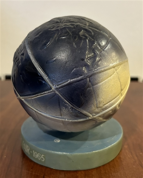 VINTAGE 1964-65 NEW YORK WORLD'S FAIR UNISPHERE BOBBING HEAD