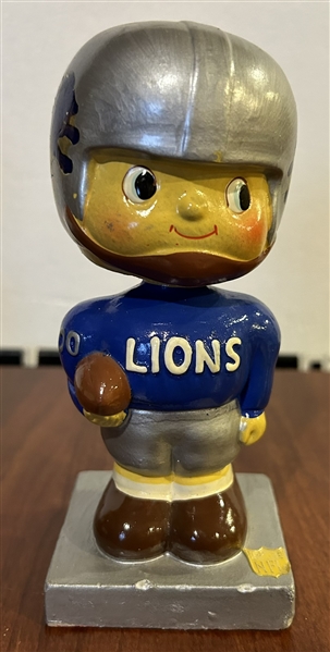 60's DETROIT LIONS SQUARE BASE BOBBING HEAD