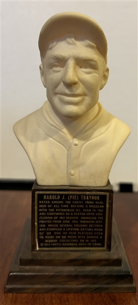 1963 PIE TRAYNOR OF FAME BUST / STATUE