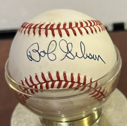 BOB GIBSON OFFICIAL NATIONAL LEAGUE SIGNED BASEBALL w/COA