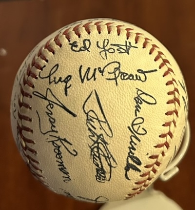 1969 NEW YORK METS FACSIMILE SIGNED BASEBALL- CHAMPIONSHIP SEASON