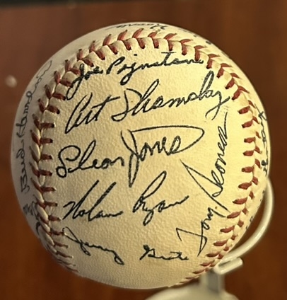 1969 NEW YORK METS FACSIMILE SIGNED BASEBALL- CHAMPIONSHIP SEASON