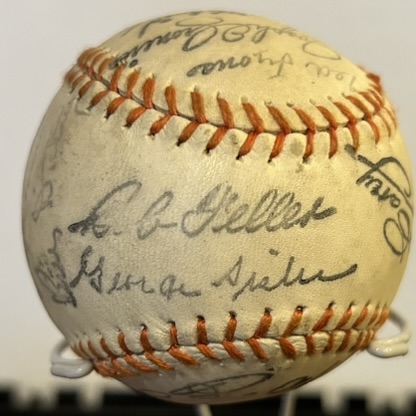 HALL OF FAME FACSIMILE SIGNED BASEBALL-w/RUTH & GEHRIG