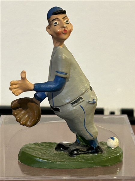 VINTAGE ITALIAN BASEBALL FIGURE - OOPS!