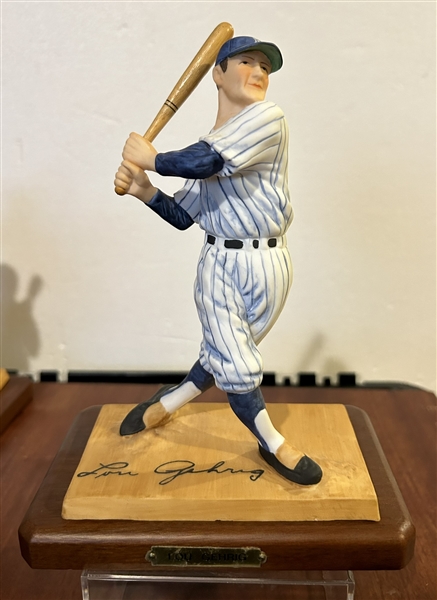 1988 SPORTS IMPRESSIONS STATUE - LOU GEHRIG