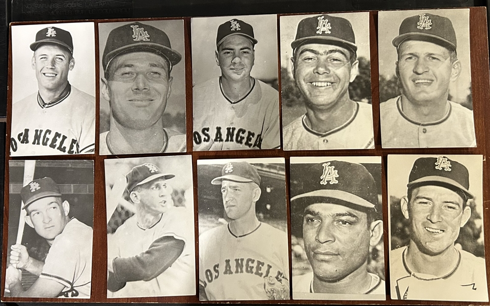 60's LOS ANGELES ANGELS PLAYER POSTCARDS- 10  DIFFERENT