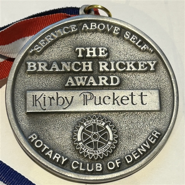 1993 KIRBY PUCKETT's BRANCH RICKEY AWARD MEDALLION