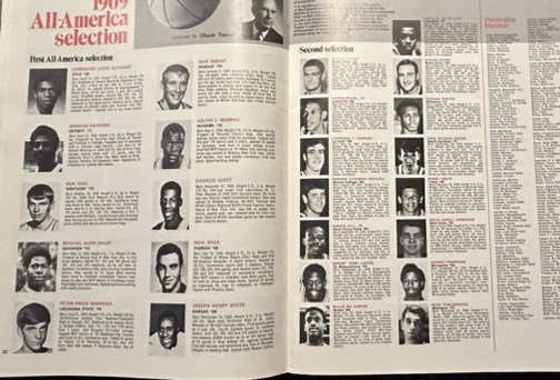 1969 CONVERSE BASKETBALL YEARBOOK w/ALCINDOR, MARAVICH & MORE!