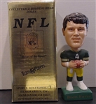 BRETT FARVE SAMS BOBBING HEAD W/ COA AND BOX (PACKER UNI)