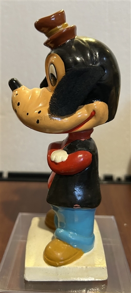 VINTAGE WALT DISNEY WORLD GOOFY BOBBING HEAD