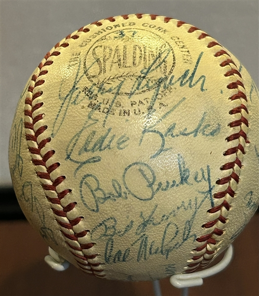 1960 CINCINNATI REDS TEAM SIGNED BASEBALL - 27 SIGNATURES w/LOA