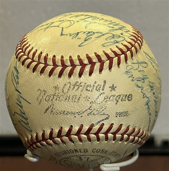 1960 CINCINNATI REDS TEAM SIGNED BASEBALL - 27 SIGNATURES w/LOA