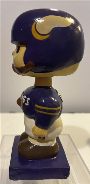 60's MINNESOTA VIKINGS SQUARE BASE BOBBING HEAD