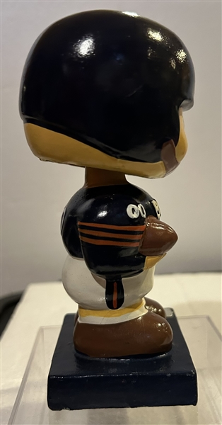 60's CHICAGO BEARS SQUARE BASE BOBBING HEAD