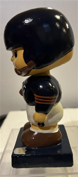 60's CHICAGO BEARS SQUARE BASE BOBBING HEAD