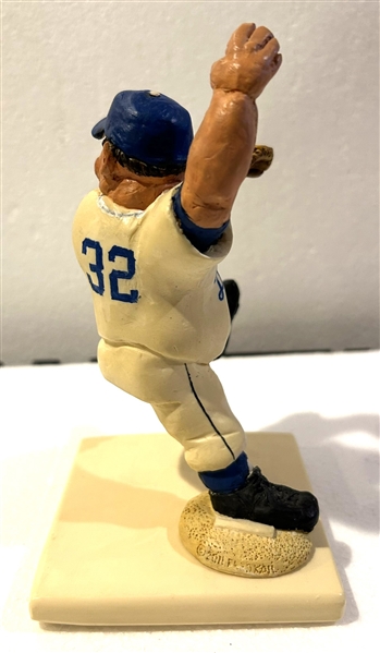 LOS ANGELES DODGERS KAIL STATUE - #32-KOUFAX - 1 OF 12