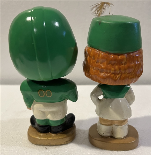 60's PHILADELPHIA EAGLES KISSING PAIR BOBBING HEADS