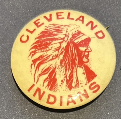 VINTAGE CLEVELAND INDIANS PIN w/MASCOT WEARING HEADDRESS