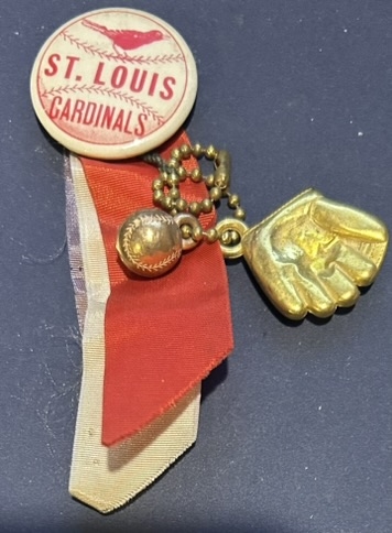 VINTAGE ST LOUIS CARDINALS PIN w/RIBBON & CHARMS