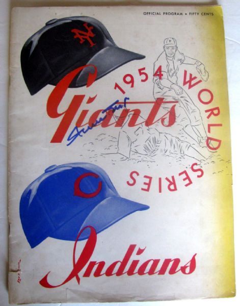 1954 WORLD SERIES PROGRAM - GIANTS VS INDIANS SIGNED BY WILLIE MAYS w/SGC COA