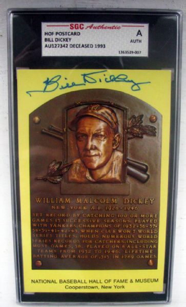 BILL DICKEY SIGNED HOF POST CARD - SGC SLABBED & AUTHENTICATED