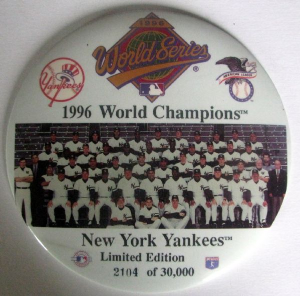 1996 NEW YORK YANKEES WORLD CHAMPIONS OVERSIZED PIN w/JETER