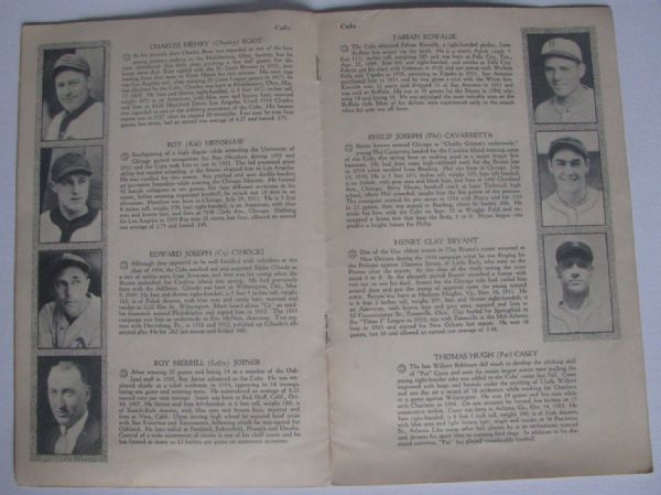 1935 CHICAGO CUBS mini YEARBOOK
