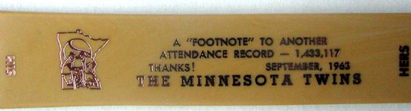 1963 MINNESOTA TWINS SHOE HORN w/PACKAGING - SHOWS PLAYERS