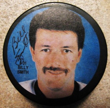 BILLY SMITH #31 SIGNED HOCKEY PICTURE PUCK w/ SGC COA